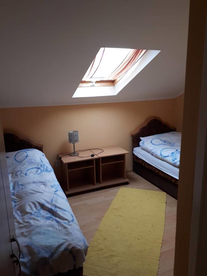 B&B Beli Andjeo Sremska Mitrovica Bagian luar foto